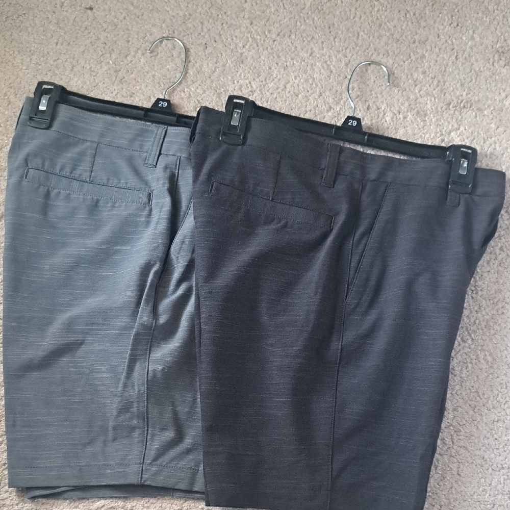 Apt. 9 Gray and Black Flat Front Dress Shorts NWT 2  for Less than 1